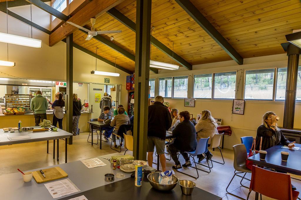Christmas Creek Cafe & Cabins Lamington Exterior foto